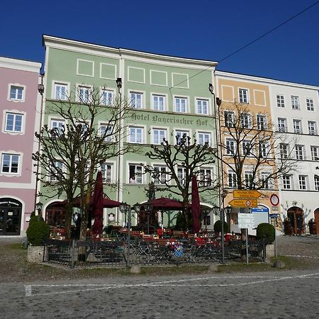 Bayerischer Hof Hotel Burghausen Exterior photo